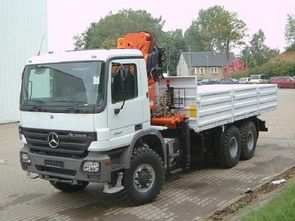 The Mercedes-Benz Service Truck is prepared for use in rough areas