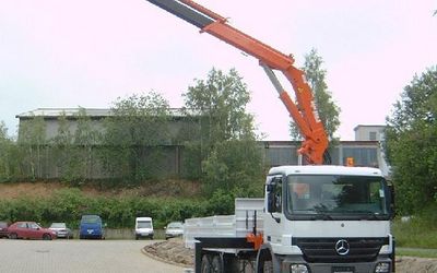 25 to. hydraulischer Faltkran von ATLAS.