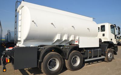 Tankwagen zum Transport von Diesel und Benzin mit ADR Zertifikat