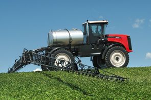 VERSATILE Selbstfahrende Feldspritze Modell SX275 (Export Version)