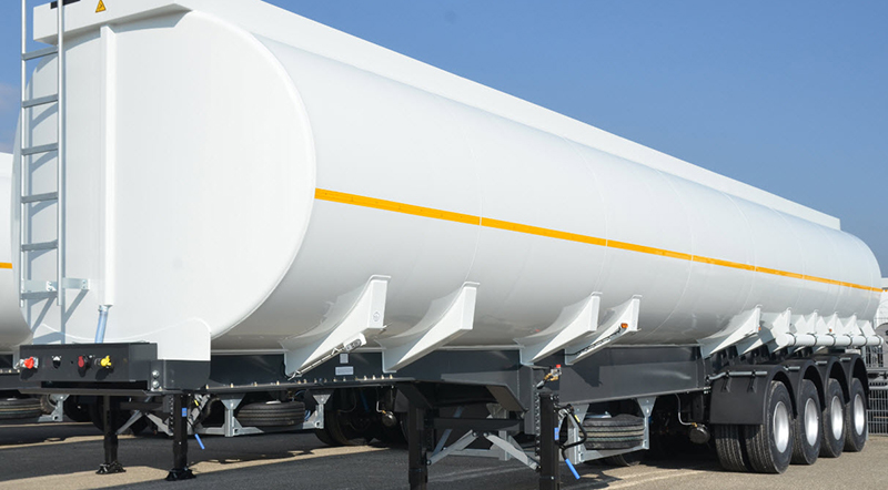 Tank semi-trailer. Capacity: 60 000 ltr. Custom-made in Germany.